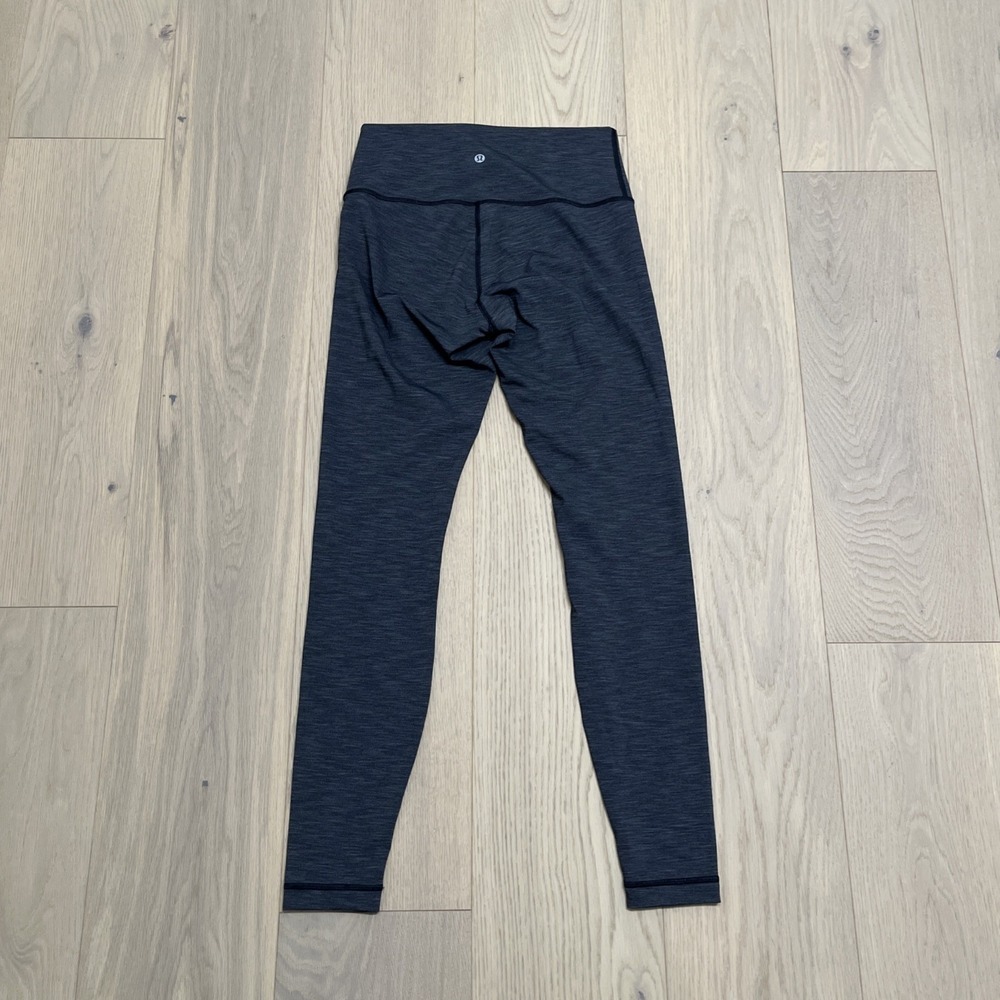 EUC Lululemon Wunder Under Crop High-Rise Heathered Black 21" Yoga Sz 8 - Picture 2 of 7